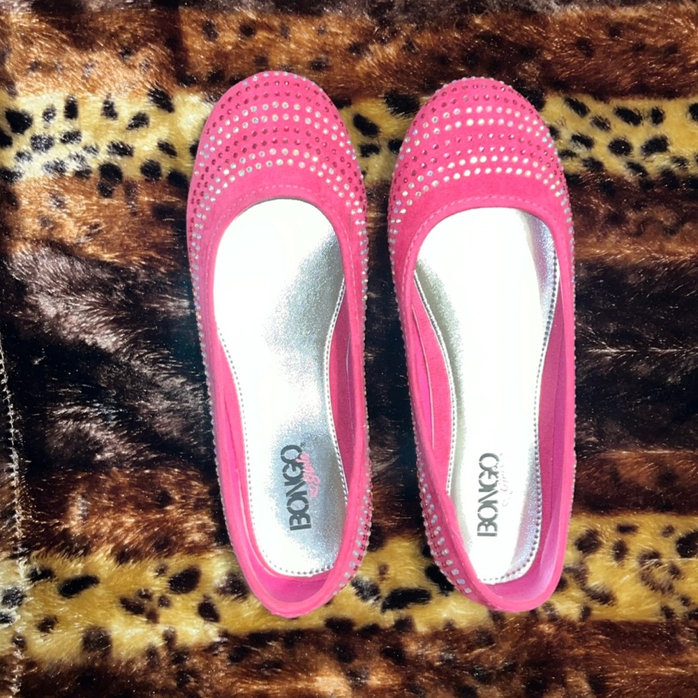 Pink bongo slip on shoes